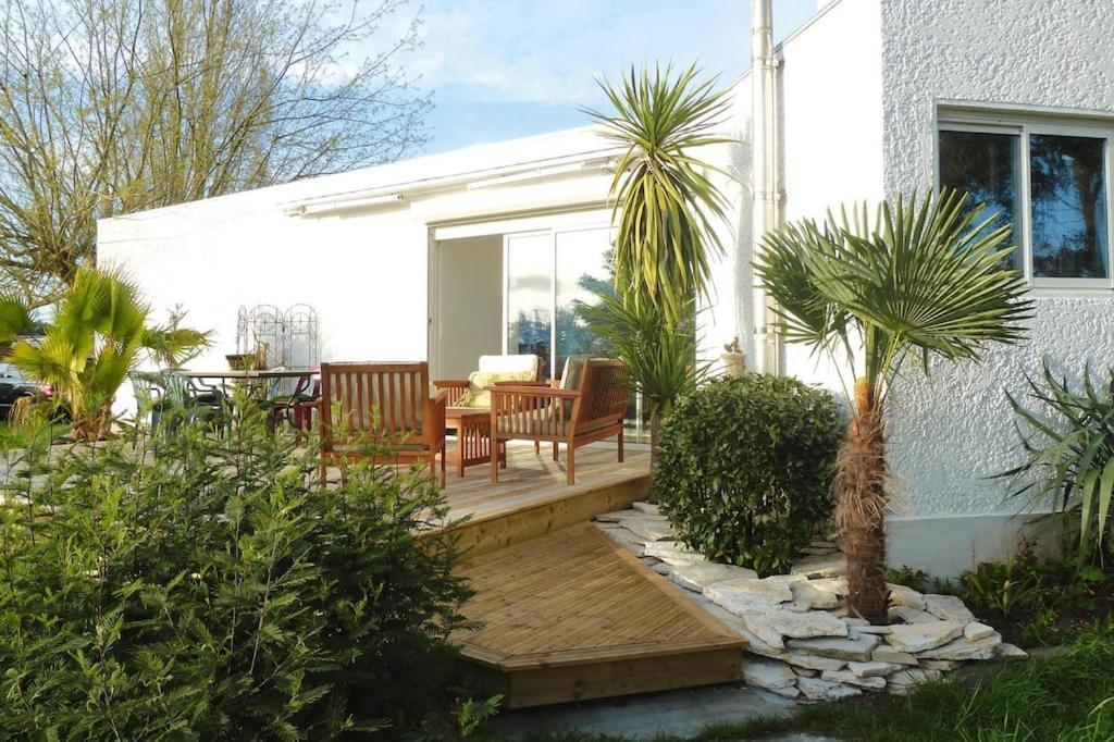 Holiday Home With Indoor Pool, Le Porge Exterior foto