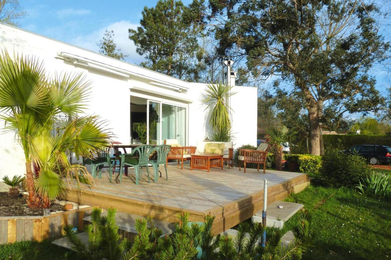Holiday Home With Indoor Pool, Le Porge Exterior foto